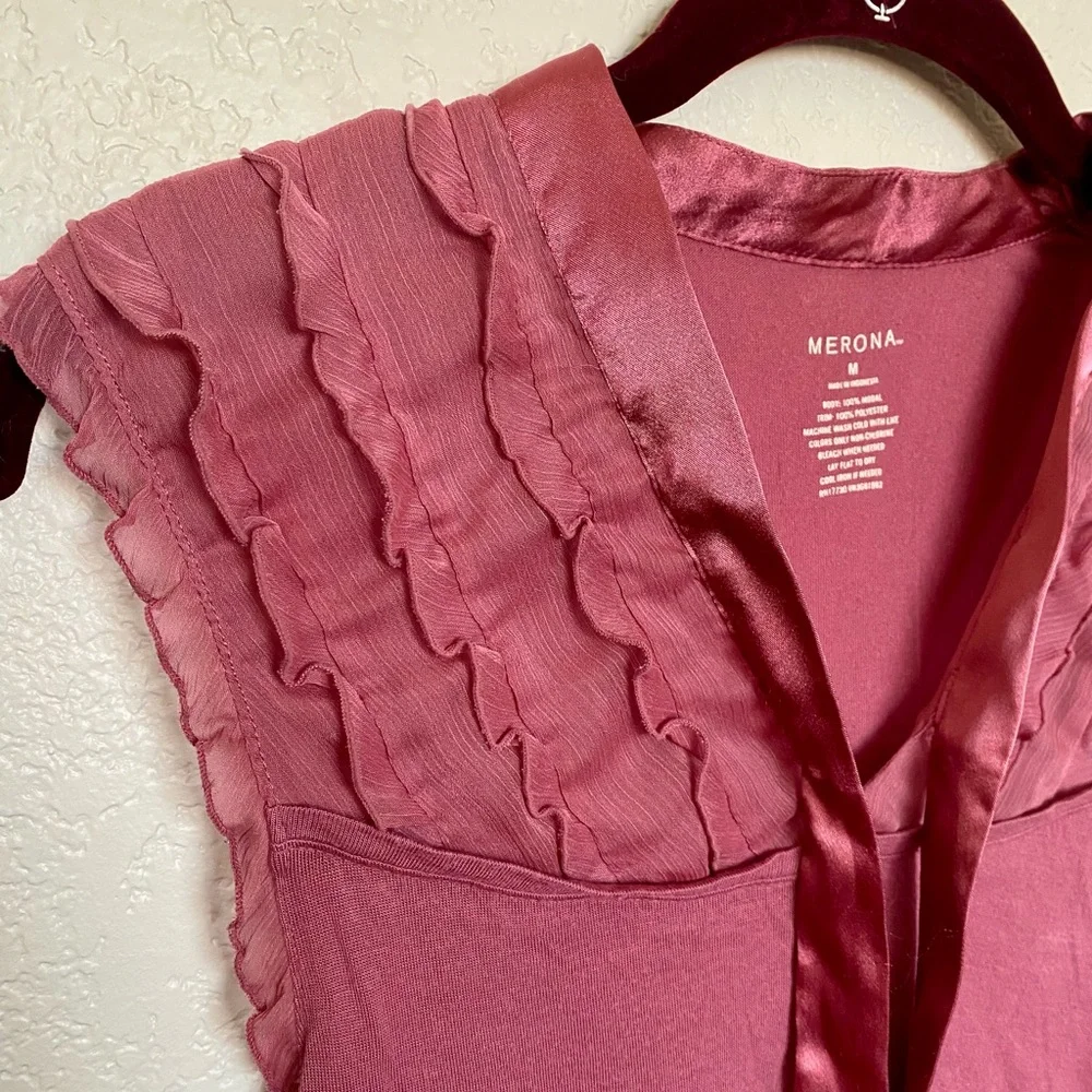 Rose Ruffled Blouse - Picture 2 of 3